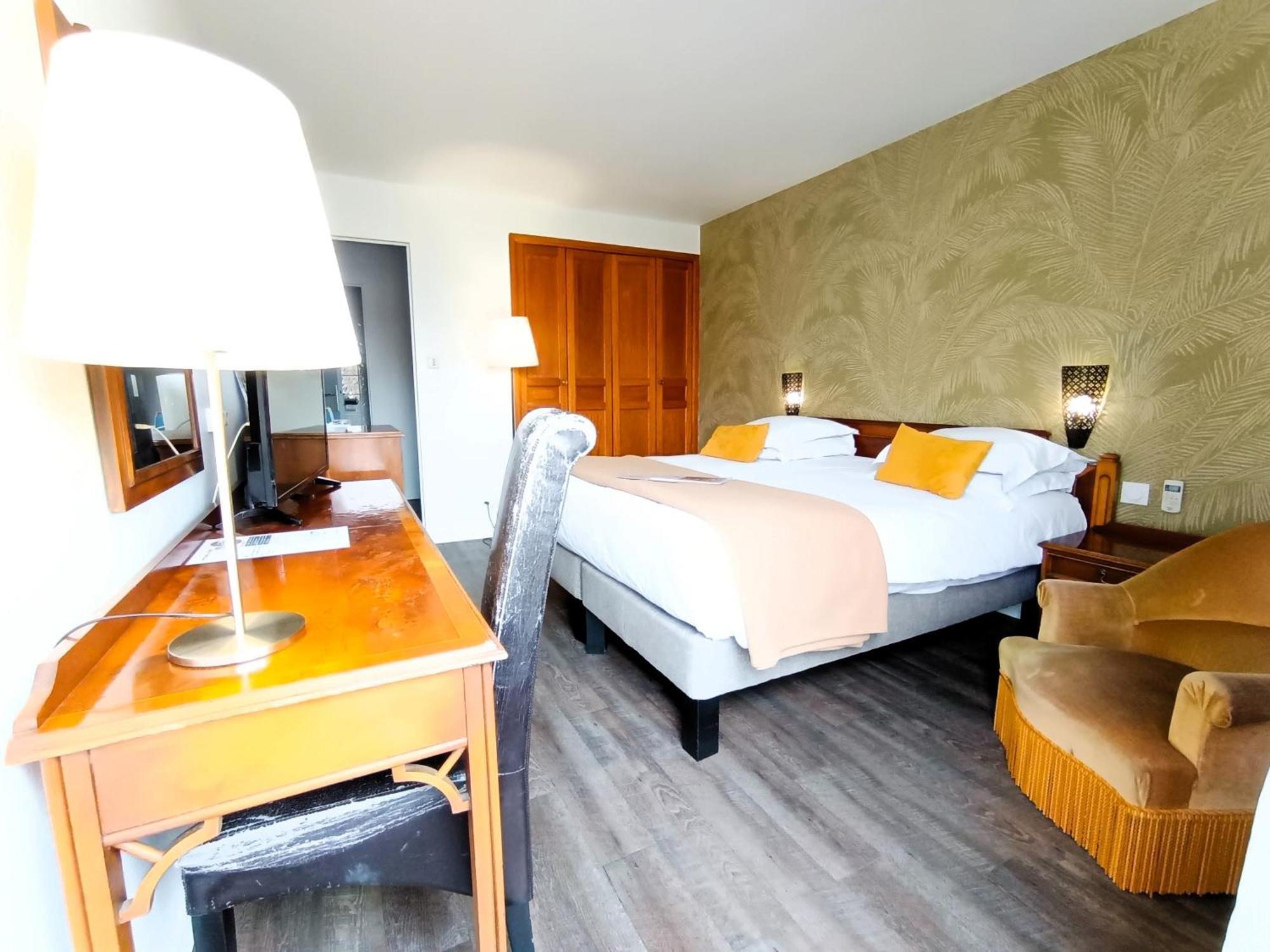 Hotel Des Tuileries Ним Экстерьер фото